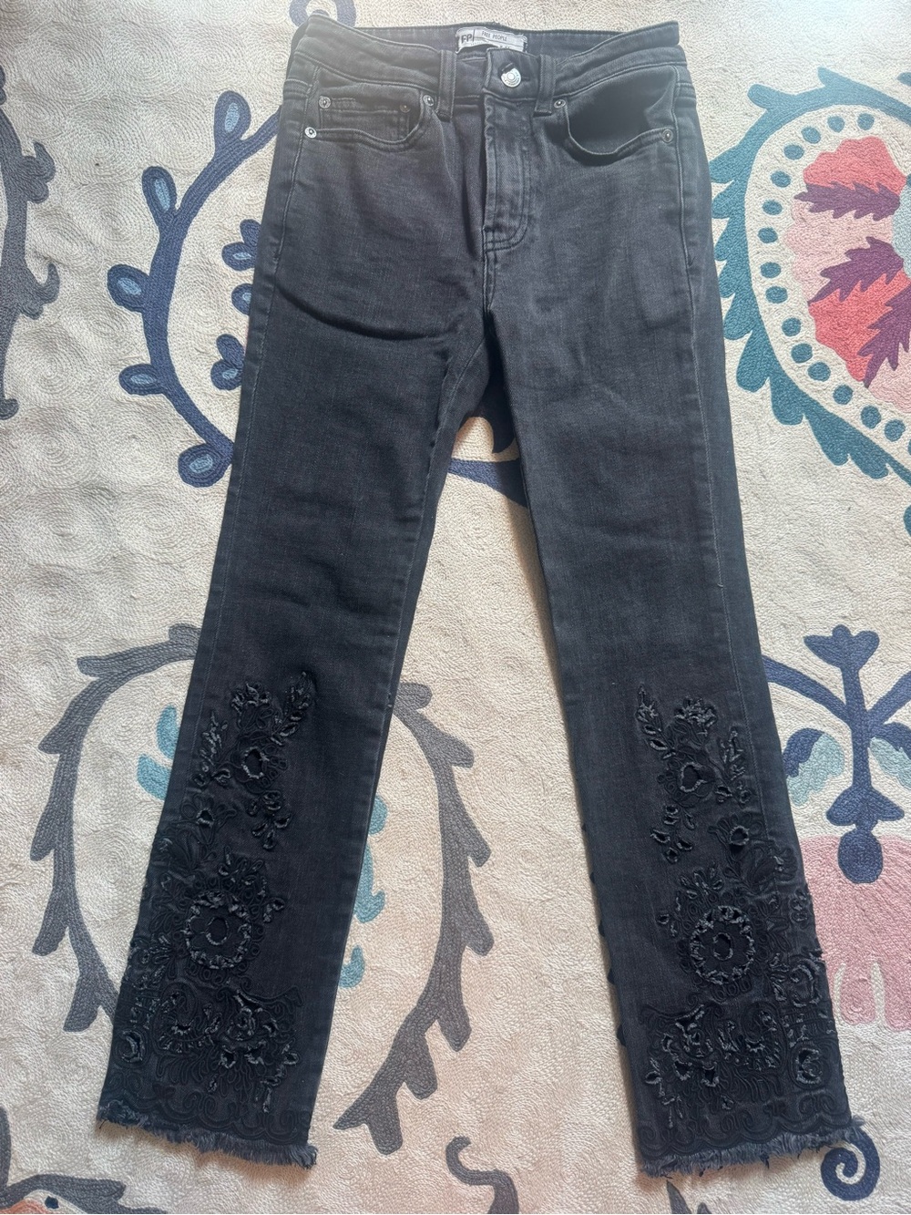 Free people Black Embroidered Women’s Jeans